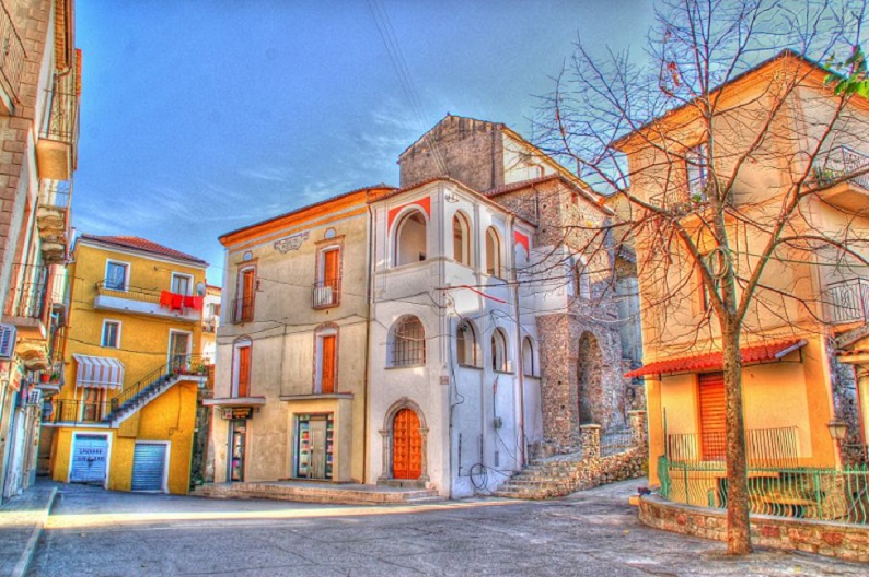 Clicca per ingrandire l'immagine